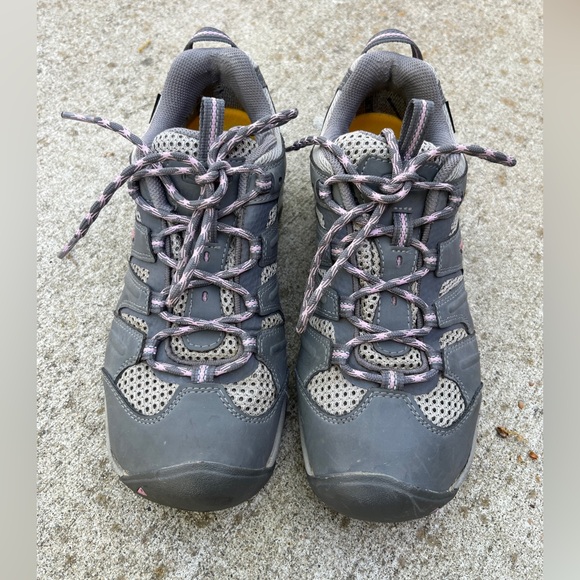 KEEN Koven Women's Waterproof Hiking Shoes Size 7.5 - Picture 3 of 11